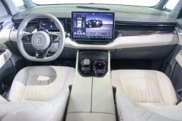
										Zeekr 009 WE Edition 2022 full									