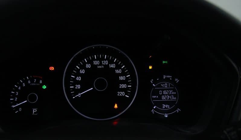 
								Honda Vezel 1.5L CVT full									