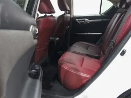 
										Lexus CT200h Elite Edition full									