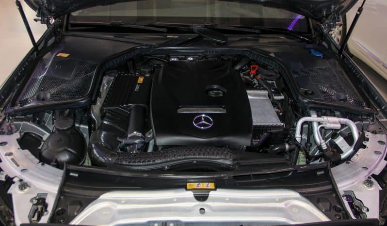 
								2016 Mercedes-Benz C180 Estate full									