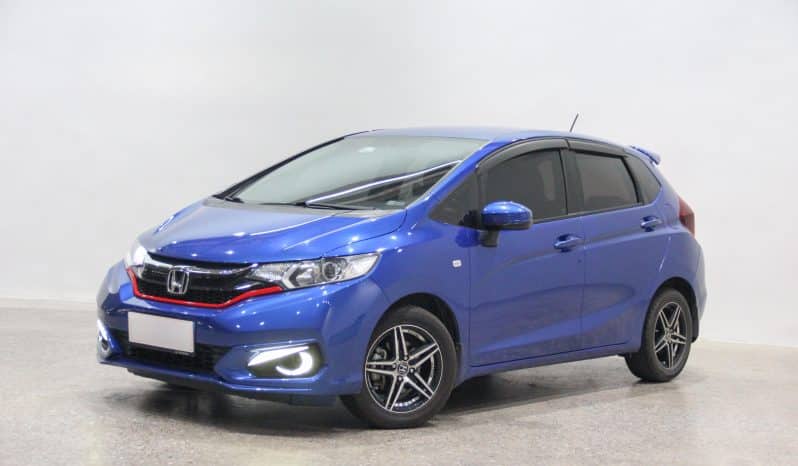 
								Honda Fit 1.5L CVT Comfort Edition 2018 full									
