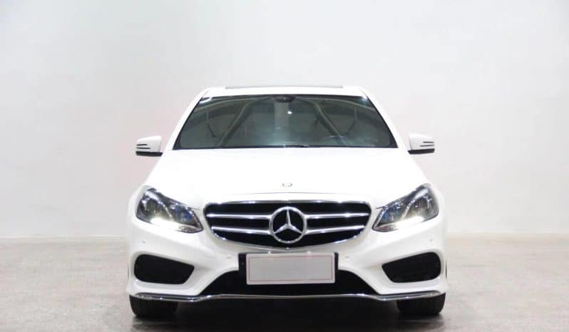 
								Mercedes Benz E-Class 2014 E260L Sport full									