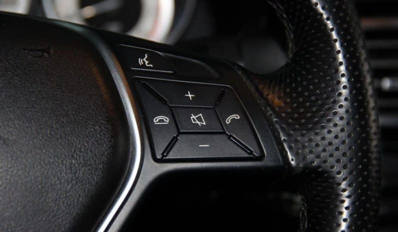 
								Mercedes Benz E-Class 2014 E260L Sport full									