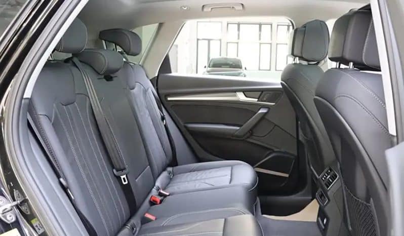 
								Audi Q5L 2L 2023 full									