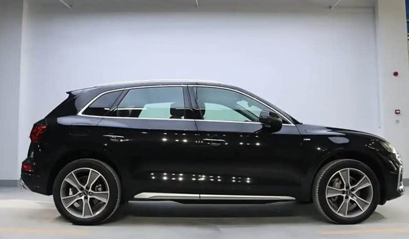 
								Audi Q5L 2L 2023 full									