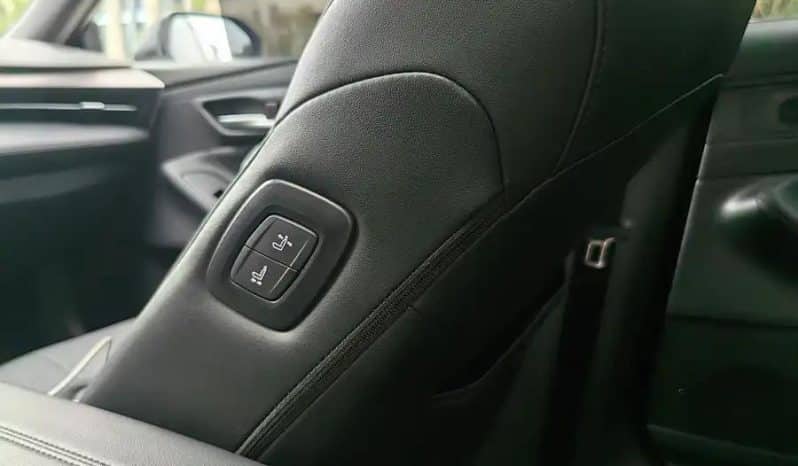 
								Toyota Avalon 2L 2023 full									