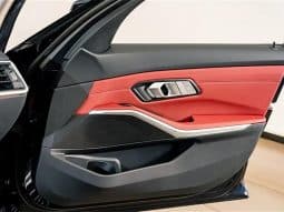 
										BMW 325i 2L 2022 full									