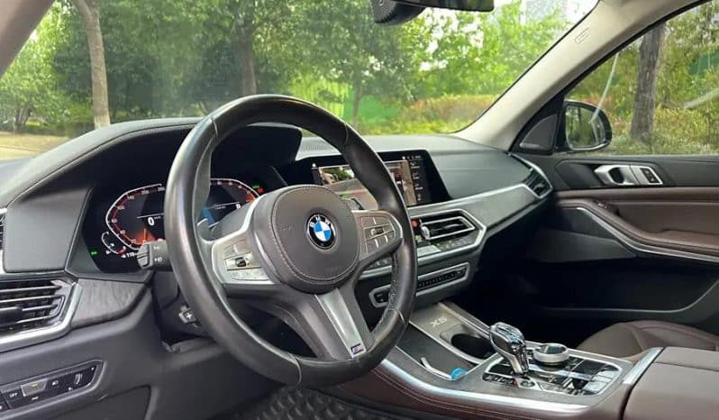 
								BMW X5 2L 2022 full									