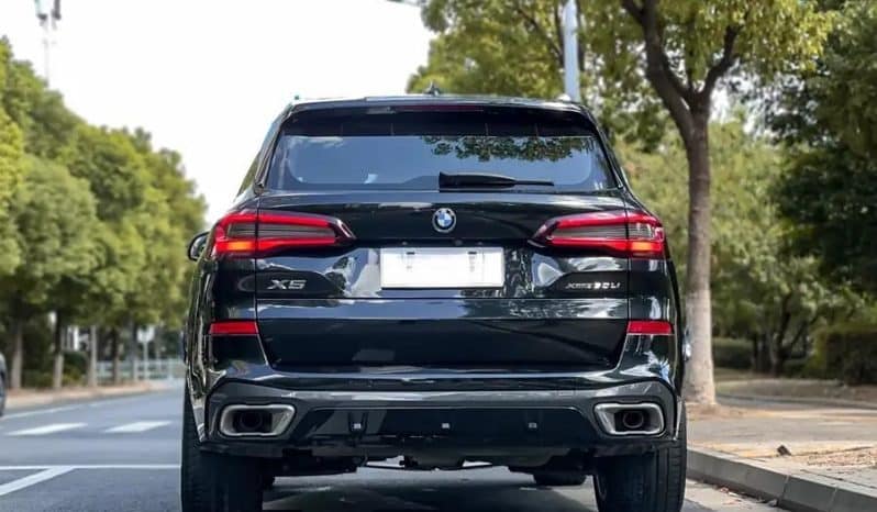 
								BMW X5 2L 2022 full									