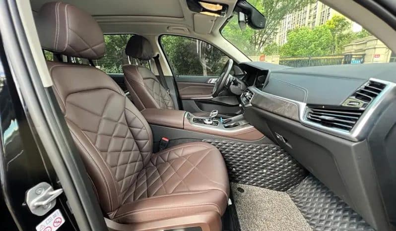 
								BMW X5 2L 2022 full									