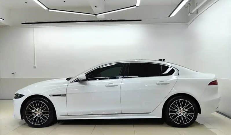 
								Jaguar XEL 2L 2020 full									