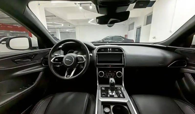 
								Jaguar XEL 2L 2020 full									