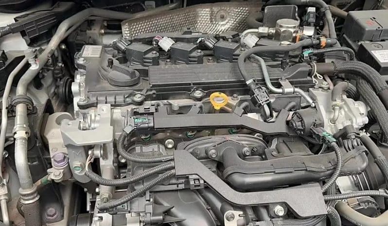 
								Toyota C-HR 2L 2020 full									