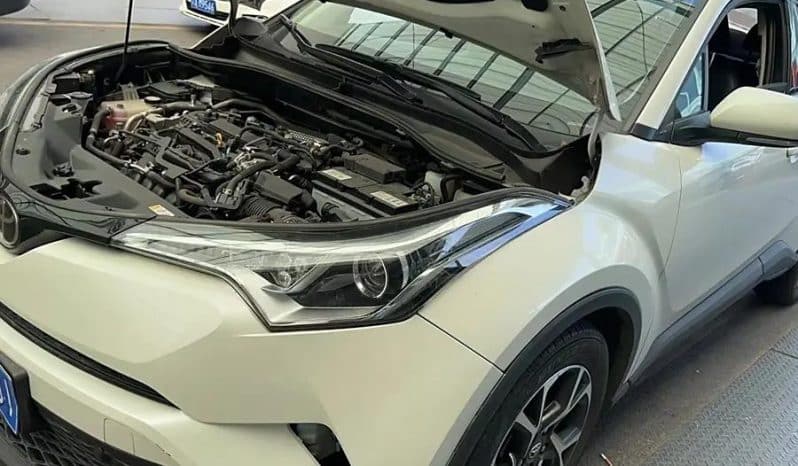 
								Toyota C-HR 2L 2020 full									