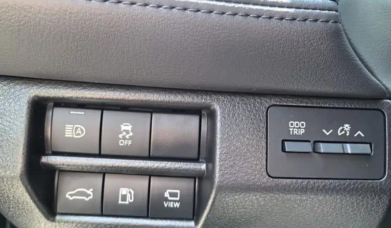 
								Toyota Avalon 2.0L 2020 full									