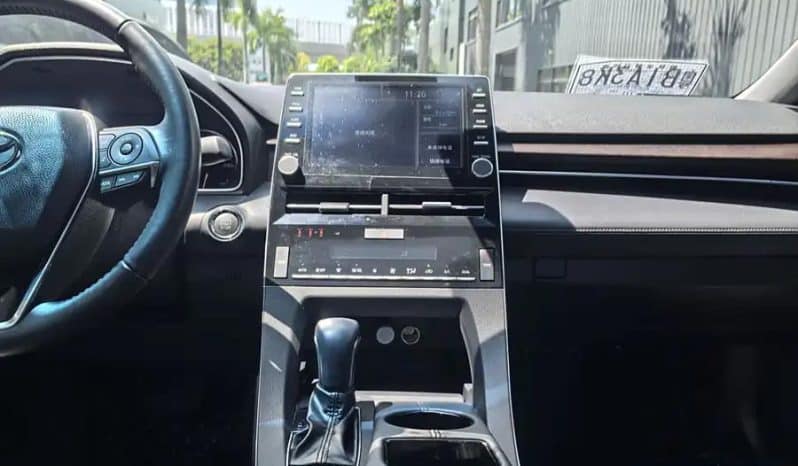 
								Toyota Avalon 2.0L 2020 full									