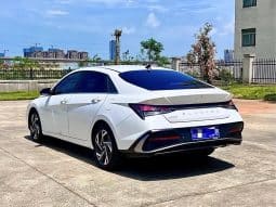 
										Hyundai Elantra 1.5L 2020 full									