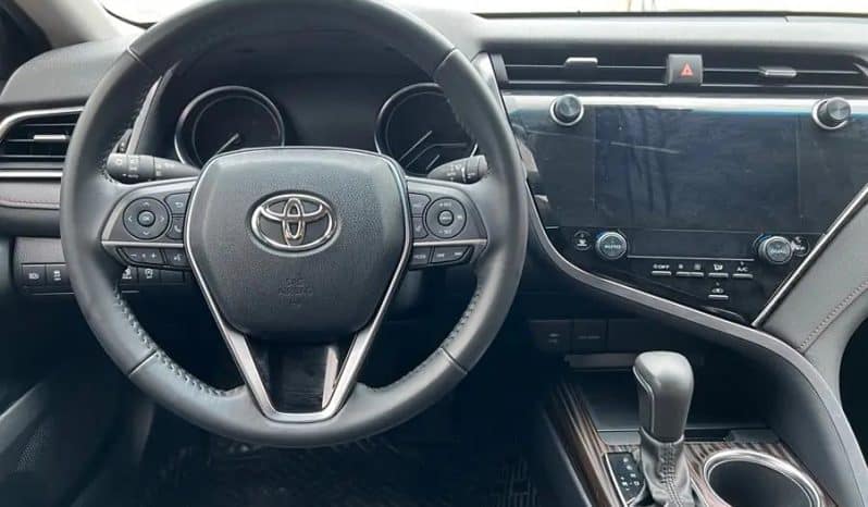 
								Toyota Camry 2.0L 2020 full									