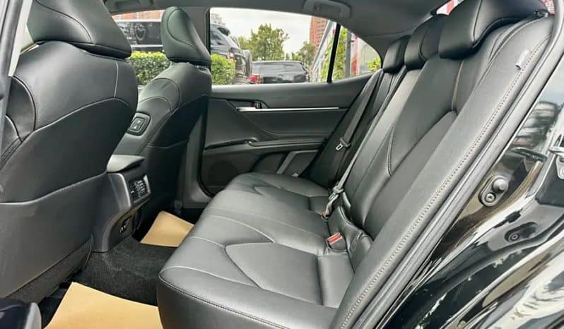 
								Toyota Camry 2.5L 2021 full									