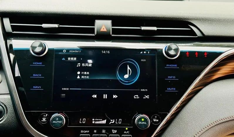 
								Toyota Camry 2.5L 2021 full									