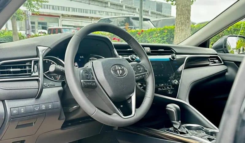 
								Toyota Camry 2.5L 2021 full									