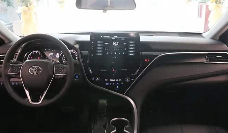 
								Toyota Camry 2.0L 2022 full									