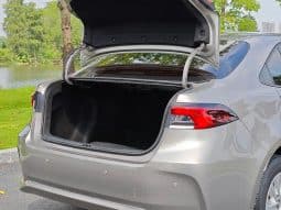 
										Toyota Corolla 1.2L full									