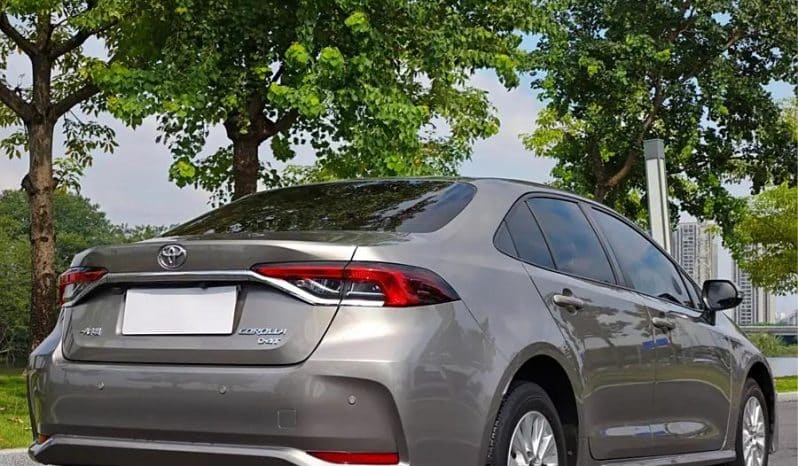 
								Toyota Corolla 1.2L full									