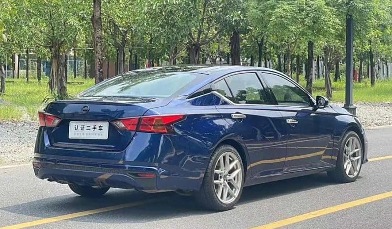 
								Nissan Teana 2L 2022 full									