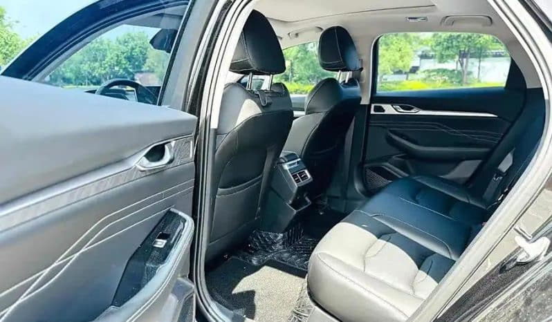 
								Geely Preface 2L 2021 full									