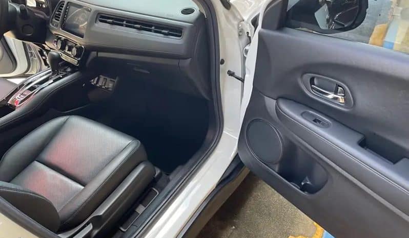 
								Honda VEZEL 1.5L 2021 full									