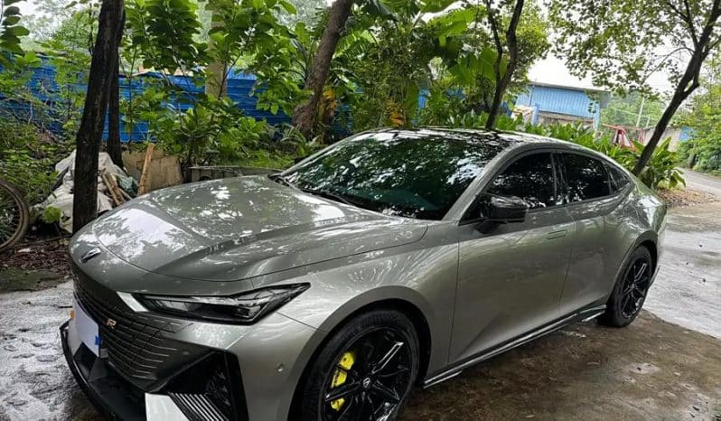 长安UNI V 2022款 1.5T 智慧领航型 1