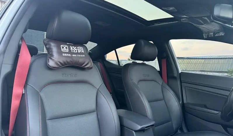
								Hyundai Elantra 1.4L 2022 full									