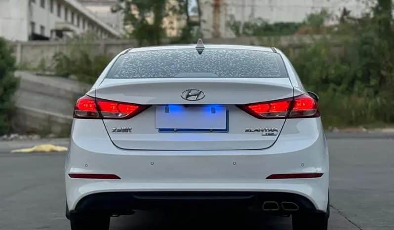 
								Hyundai Elantra 1.4L 2022 full									