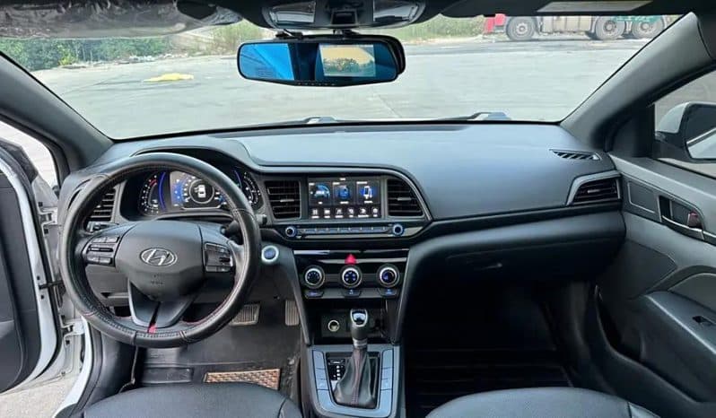 
								Hyundai Elantra 1.4L 2022 full									