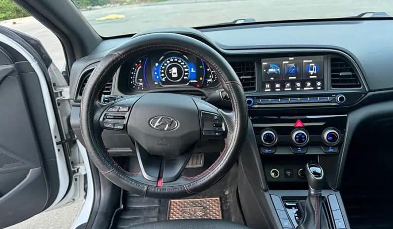 
								Hyundai Elantra 1.4L 2022 full									