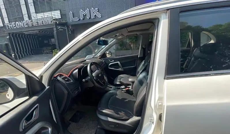 
								Chery Tiggo 2.0L 2016 full									