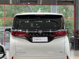
										Toyota Alpha 2.5L full									