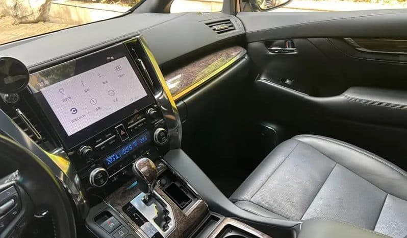
								Toyota Alpha 2.5L 2020-08 full									