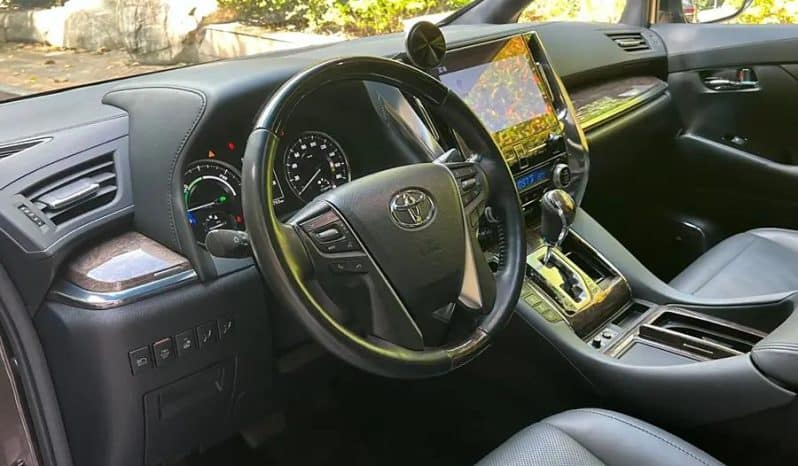 
								Toyota Alpha 2.5L 2020-08 full									