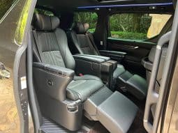 
										Toyota Alpha 2.5L 2020-08 full									
