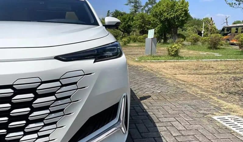 
								Changan UNI-K 2.0T 2022 full									