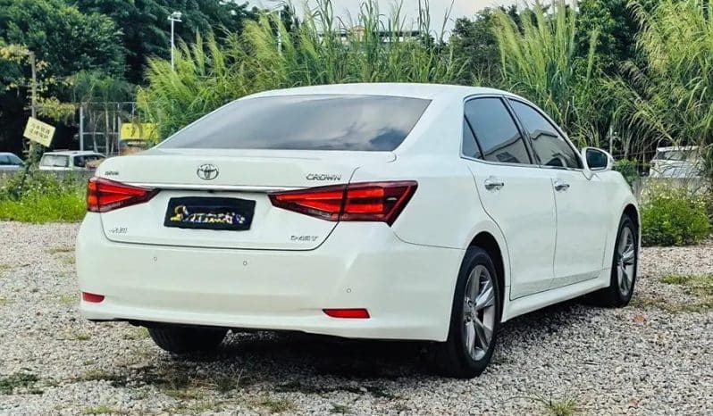 
								Toyota Crown 2.0T 2016-09 full									