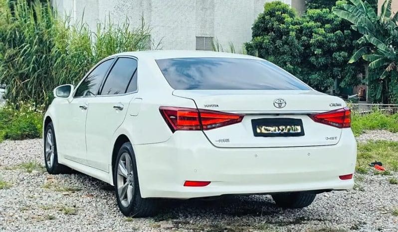 
								Toyota Crown 2.0T 2016-09 full									