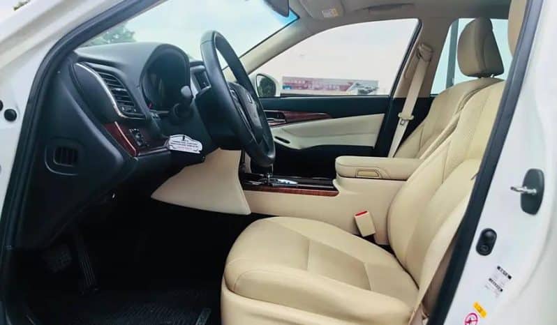 
								Toyota Crown 2.0T 2016-09 full									