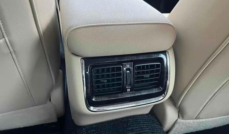 
								Toyota Crown 2.0T 2018-07 full									