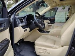 
										Toyota Highlander 2.0T 2019-04 full									
