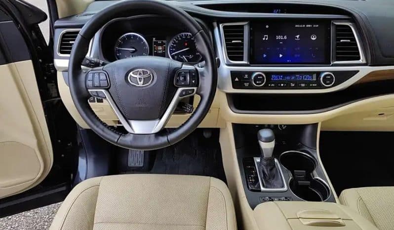 
								Toyota Highlander 2.0T 2019-04 full									