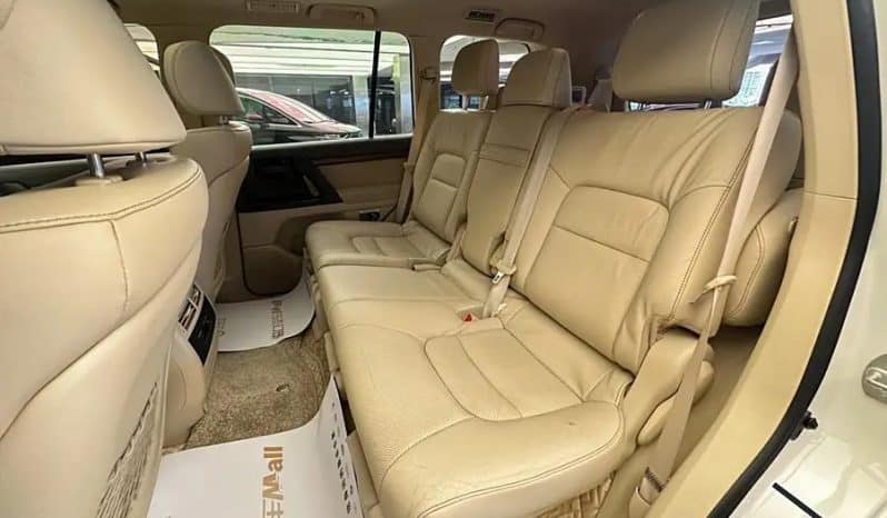 
								Toyota Land Cruiser – 2016-08 full									