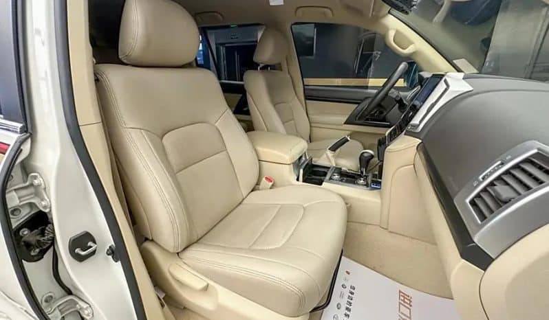 
								Toyota Land Cruiser – 2018-04 full									